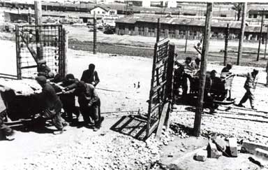 lavori pesanti nei campi di concentramento
